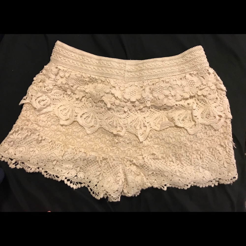 Tiered lace, high- waisted shorts